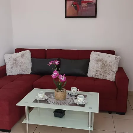 Jemi Apartamento Pula