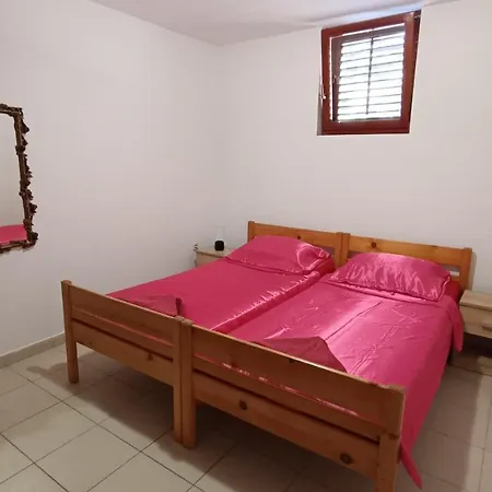 Apartment Jemi